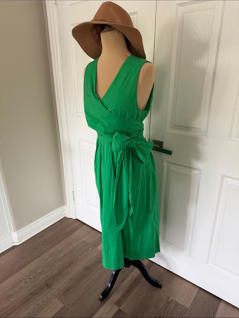 J.JCrew Kelly Green Wrap Dress with Side Tie Cotton dress - Picture 2 of 13